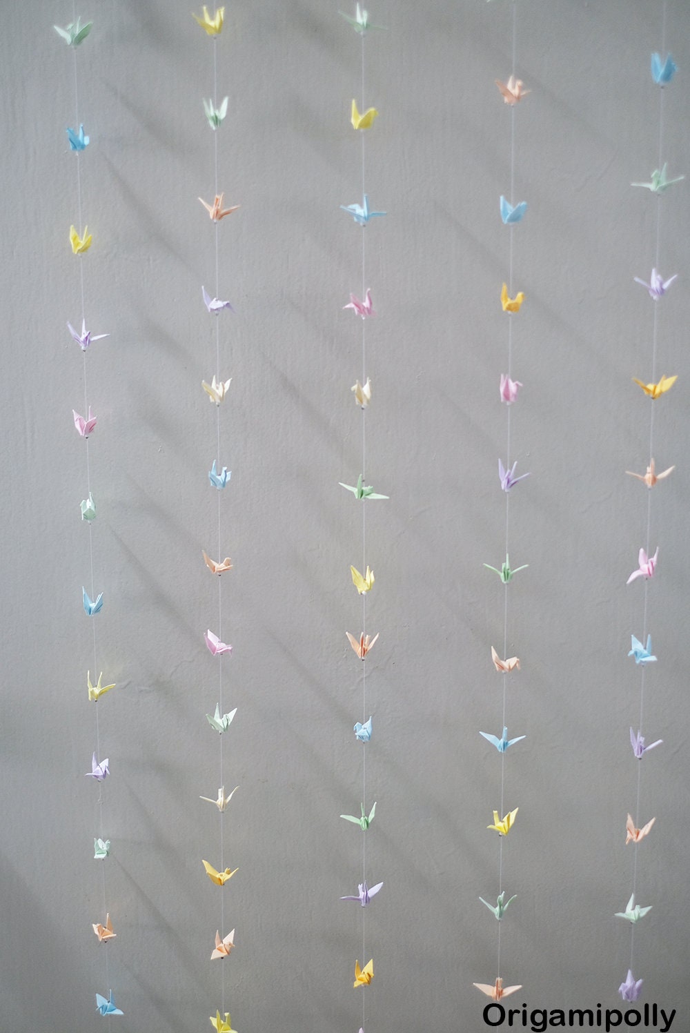 40 Cuerdas 1000 Grúa Origami Grúa Guirnalda Mezcla de colores Pequeña grulla de papel de Origami de 1,5 pulgadas en cuerda para decoración de bodas Telón de fondo
