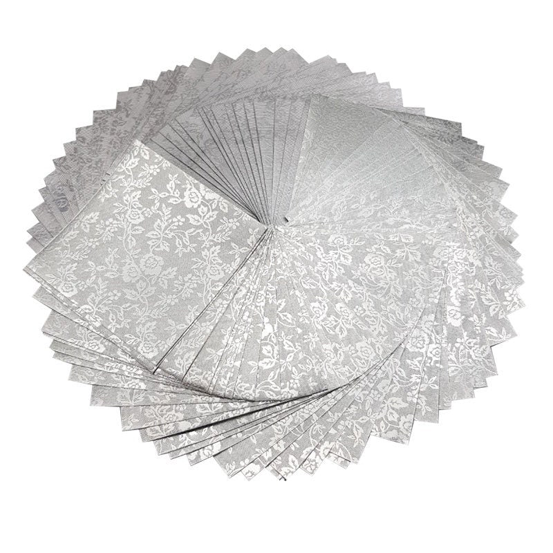 Paquete de 100 hojas de papel de origami plateadas con patrón de flores - 3x3 pulgadas - para papel plegable, grullas de origami, decoración de origami