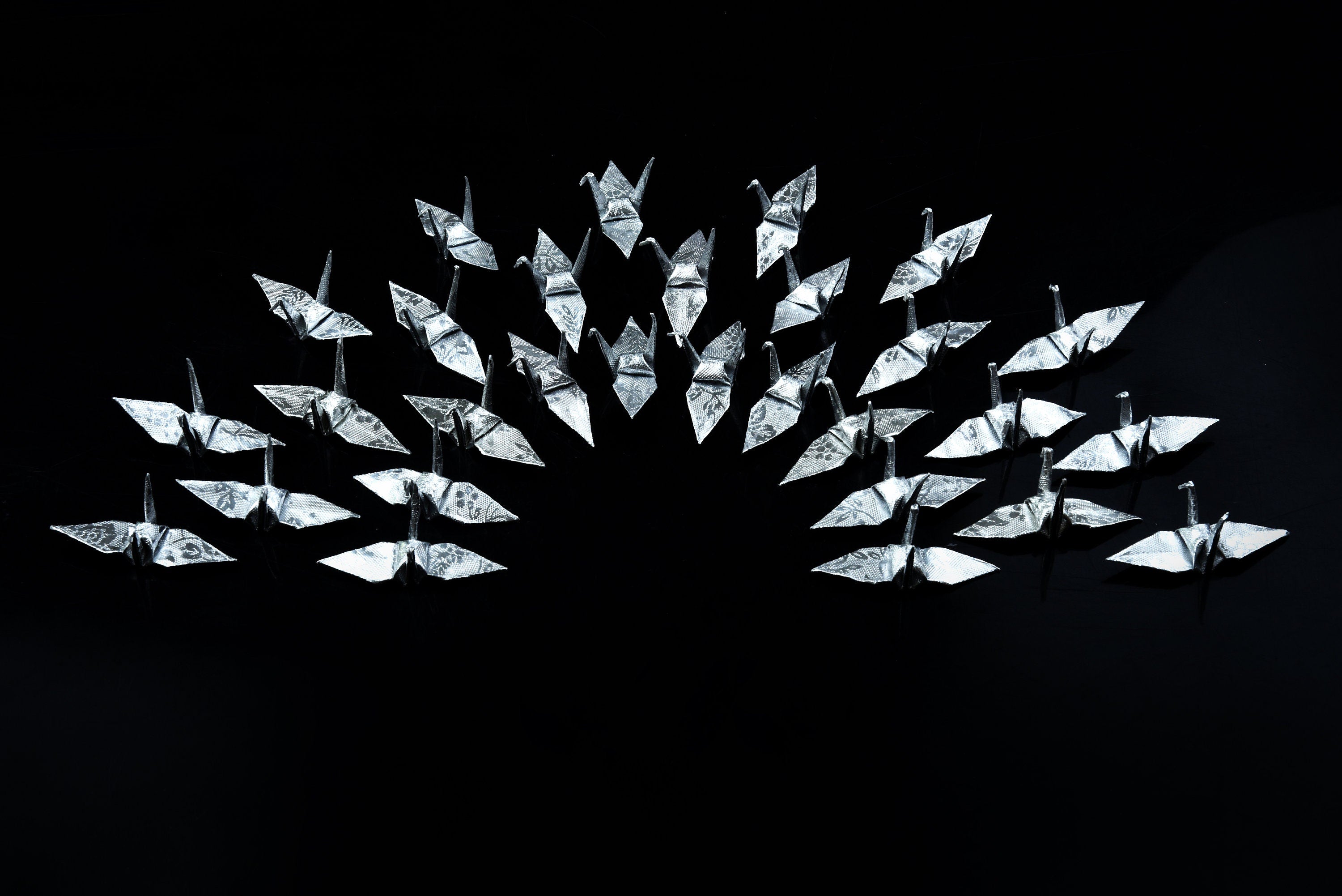 Gru di carta origami in argento 1000 con motivo a rose - piccola 1,5 pollici - per regalo di decorazione di nozze