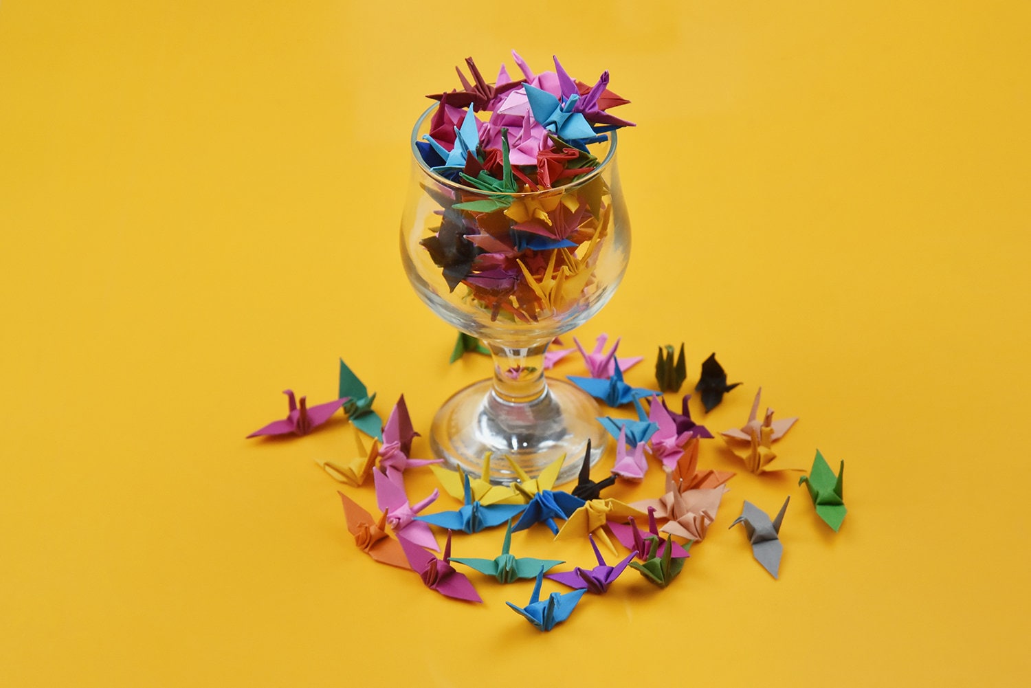 1000 Rainbow Color Origami Paper Crane Made of 3.81cm (1.5 inches)